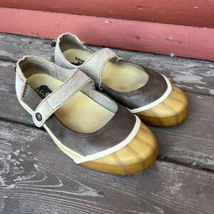 Sorel Women's Size 7 Sentry Mary Jane Crossover Flats Brown Tan Casual Boat Shoe